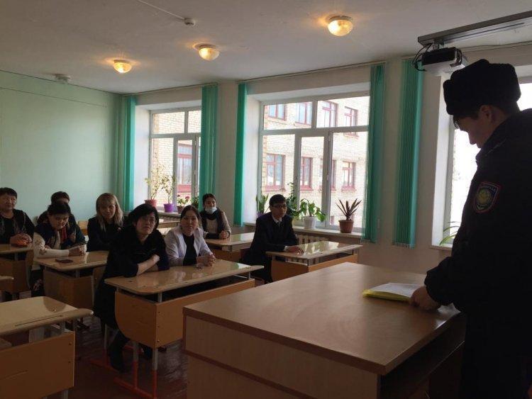 Қамқоршылық кеңес мүшелері жиналысы
