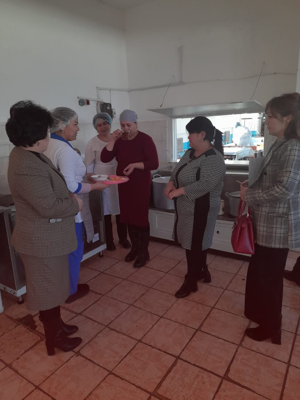 Бракераж комиссиясының мектеп асханасын тексеру сәті