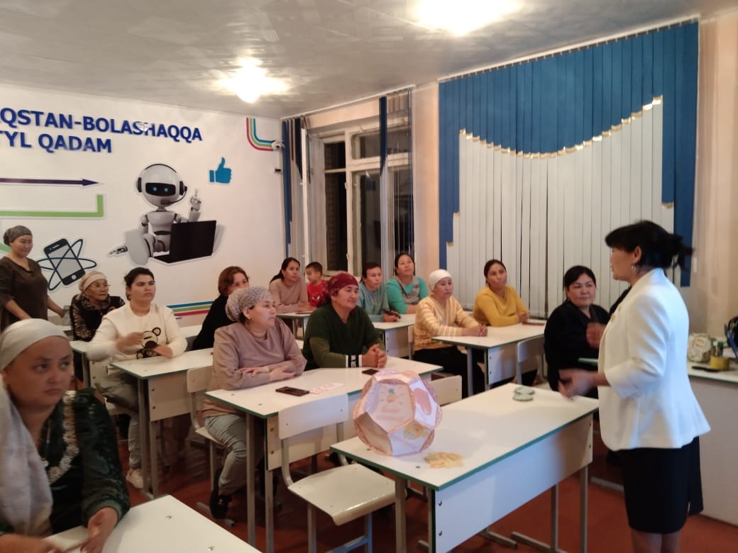 1-4 сынып оқушыларының ата-аналарын педагогикалық қолдау "Білімдіге дүние  жарық."